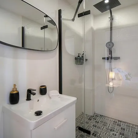 Sea Pearl Luxury By The Croisette And The *